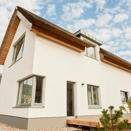 Ostsee - Reetdachhaus Nr 12 