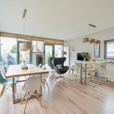 Ostsee - Reetdachhaus Nr 12 