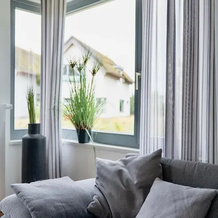 Ostsee - Reetdachhaus Nr 12 